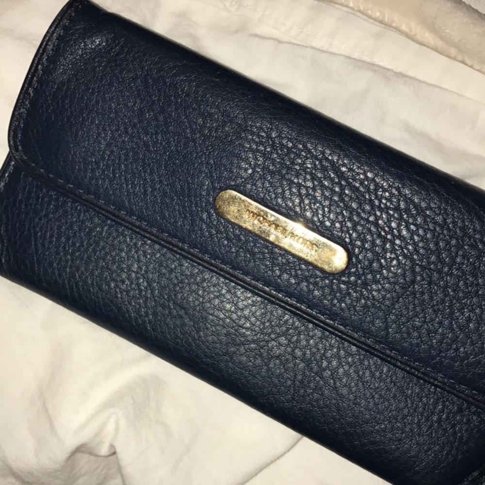 Michael Kors wallet